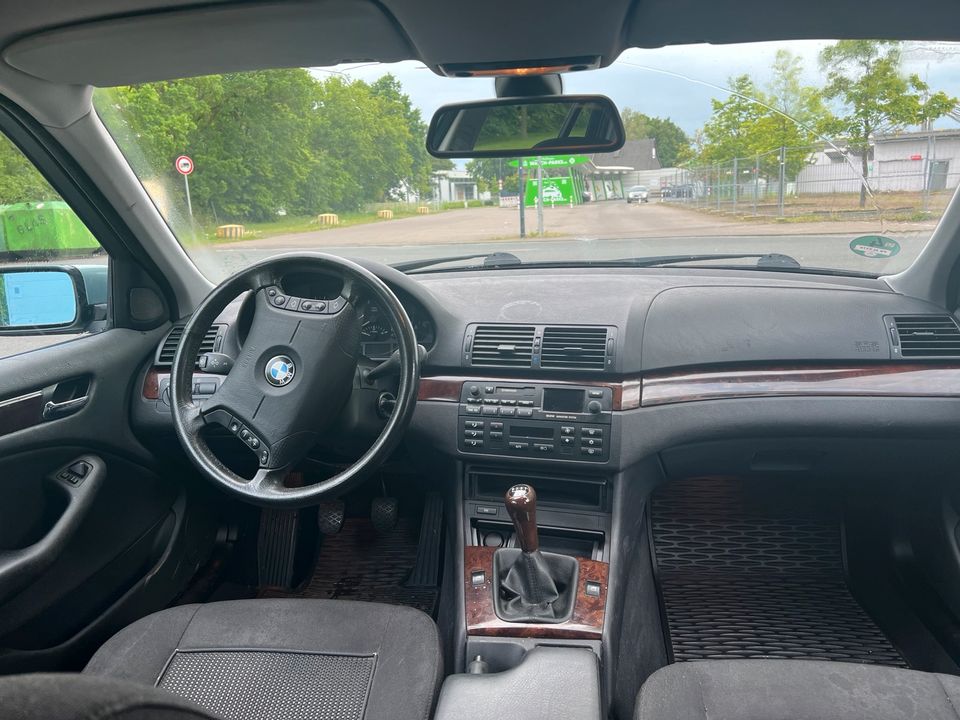BMW e46 318i.       TÜV NEU in Halle (Westfalen)