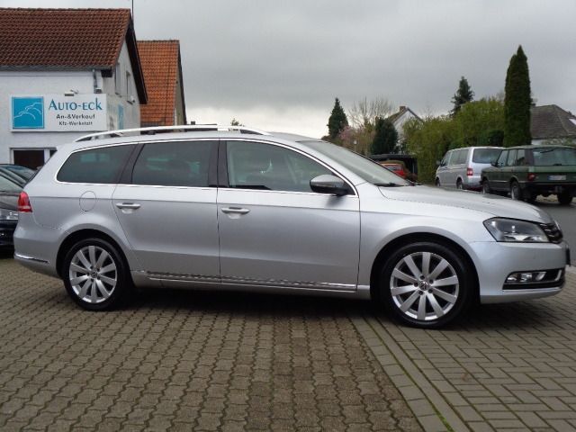 Volkswagen Passat Variant 2,0 TDI ''Highline'' SHZ/GRA /Nav in Wolfsburg