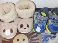 3 Paare Gr.20 Jungen Halbschuhe Sneaker Hausschuhe Baden-Württemberg - Heilbronn Vorschau