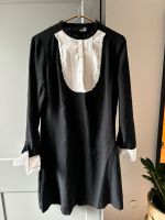 Kleid Love Moschino Nordrhein-Westfalen - Hilden Vorschau