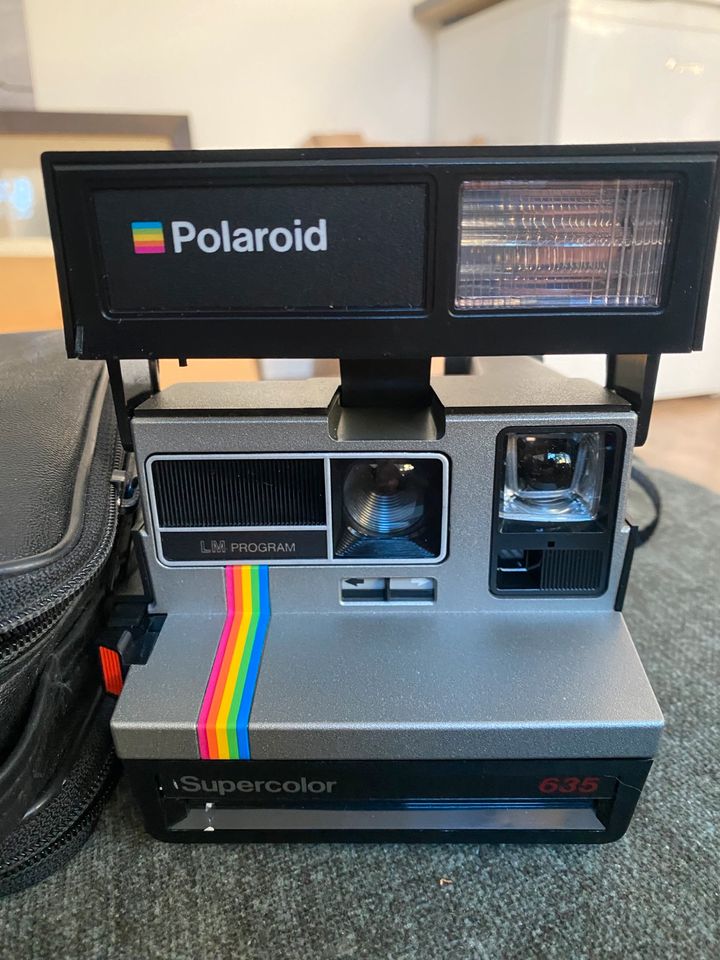 Polaroid Kamera 635 Supercolor in Berlin