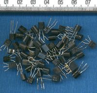 Transistoren im Plastikgehäuse diverse 50 Stück Rheinland-Pfalz - Irmenach Vorschau