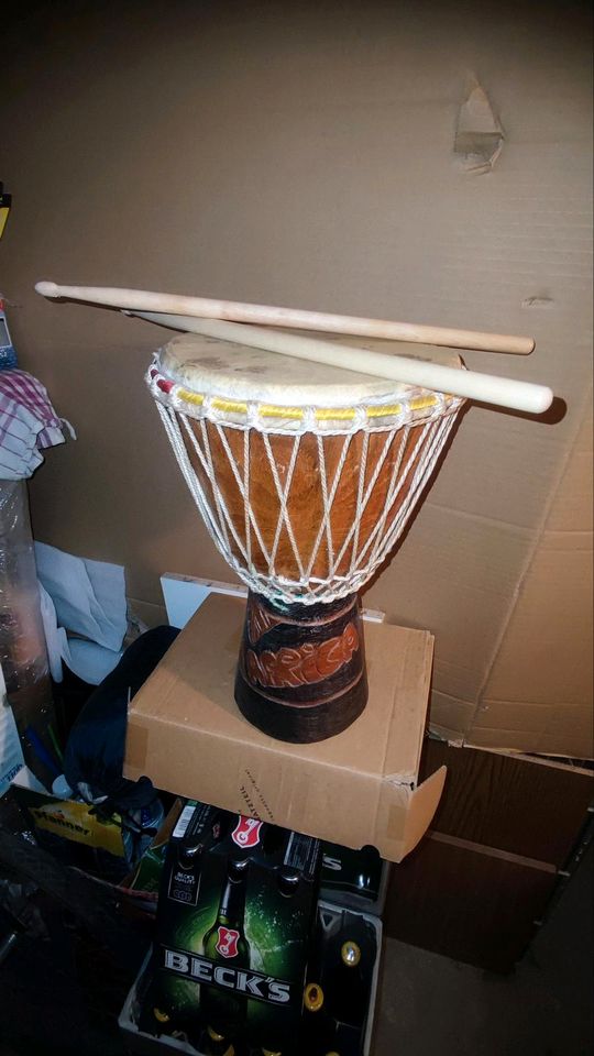 Trommel Djembe aus Afrika, Original aus Senegal in Berlin