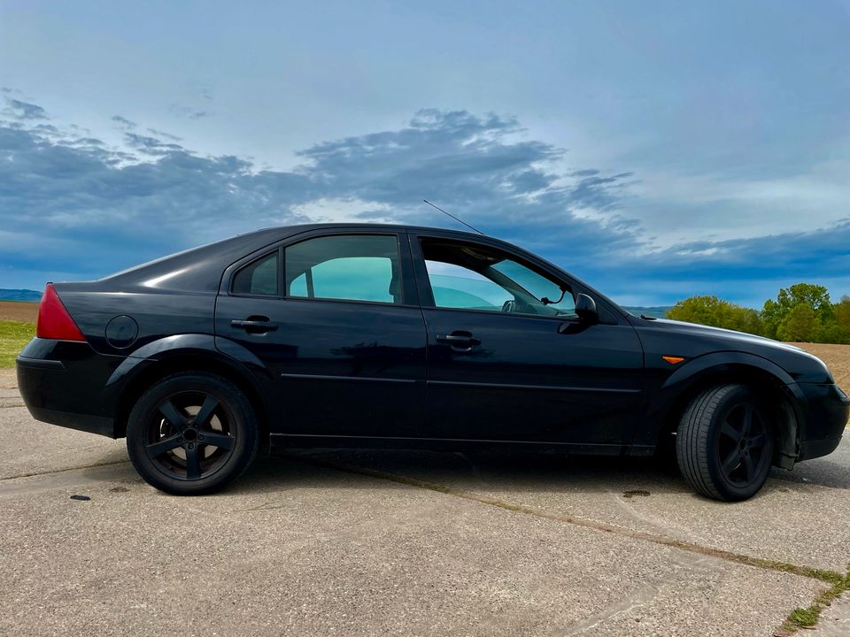 Ford Mondeo 2002, 1.8 16v in Bad Vilbel