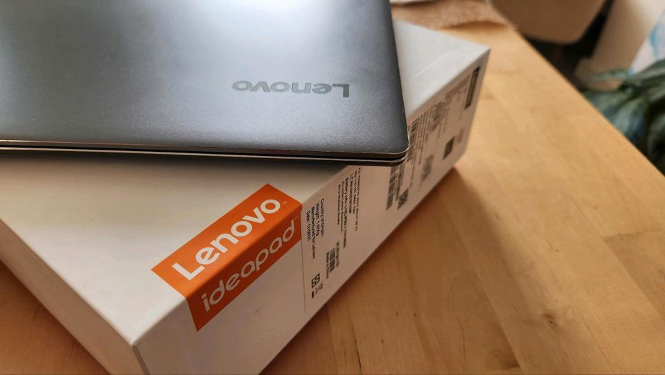 Lenovo Ideapad 720S-13IKB OVP | Laptop | Notebook Intel 17-7500U in Braunschweig