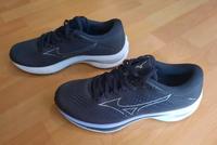 Mizuno Damen Laufschuh Größe 39 NEU Hessen - Wiesbaden Vorschau