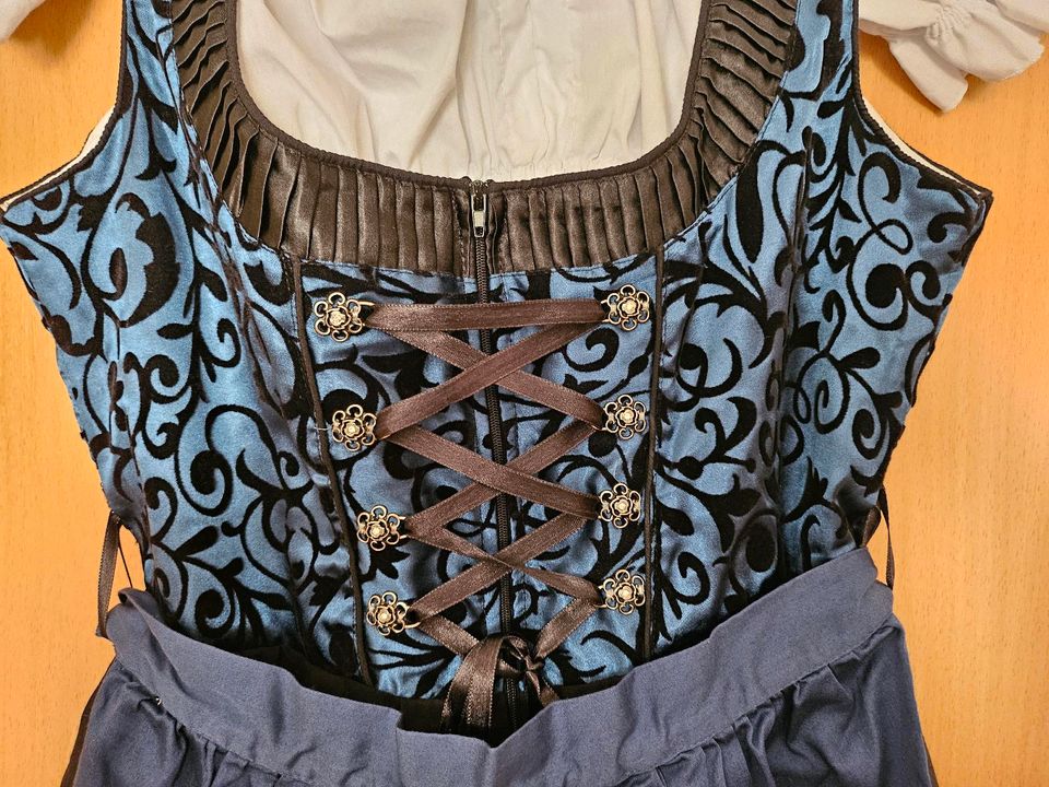 Wunderschönes Dirndl Gr.38 blau /schwarz in Plauen