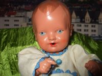 Wunderschöne Schildkröt Baby-Puppe 23 mit originalem Gewand Bayern - Gilching Vorschau