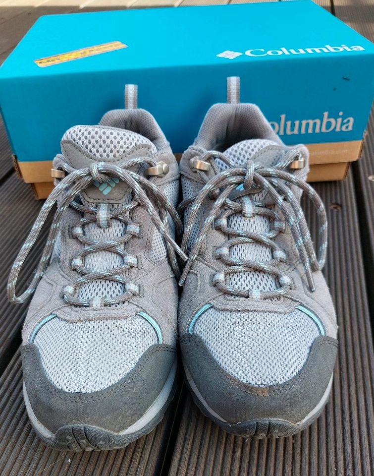 Columbia Trekkingschuhe Wanderschuhe Outdoor Größe 40,5 in Hattingen