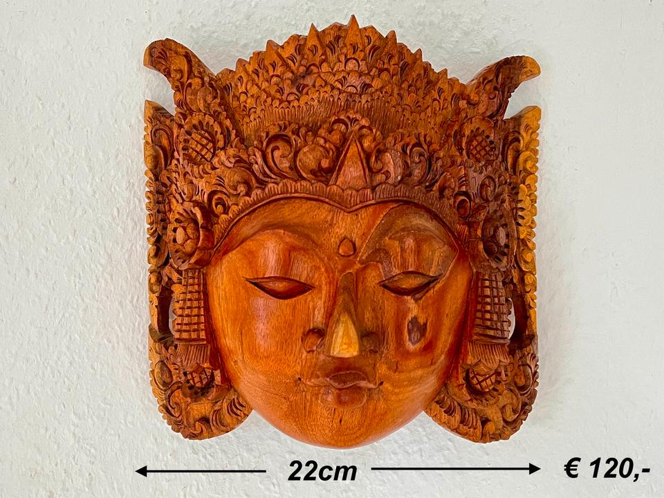 Holzmaske Maske Devimasken Balimasken Devi Göttin Bali in Essen