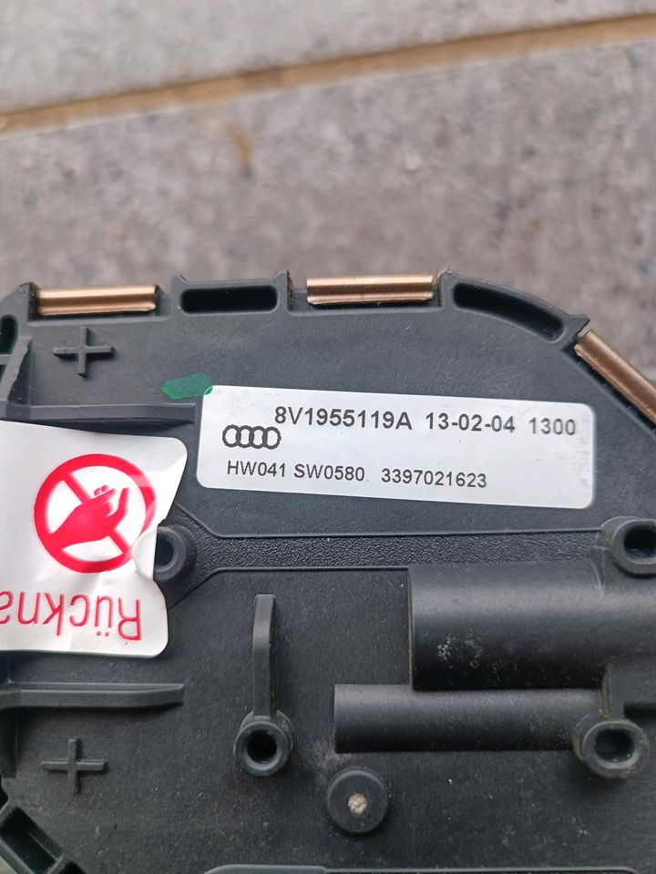 Audi A3 Scheibenwischergestänge inkl. Motor in Hohenau