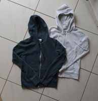 2 Sweatshirtjacken von H&M, Gr. XS, hellgrau & dunkelgrün Hessen - Hüttenberg Vorschau