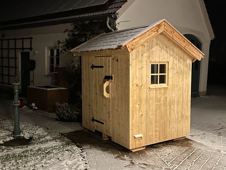 ALM SAUNA Gartensauna Faßsauna Sauna - fertig montiert geliefert in Pfaffenhofen a. d. Glonn