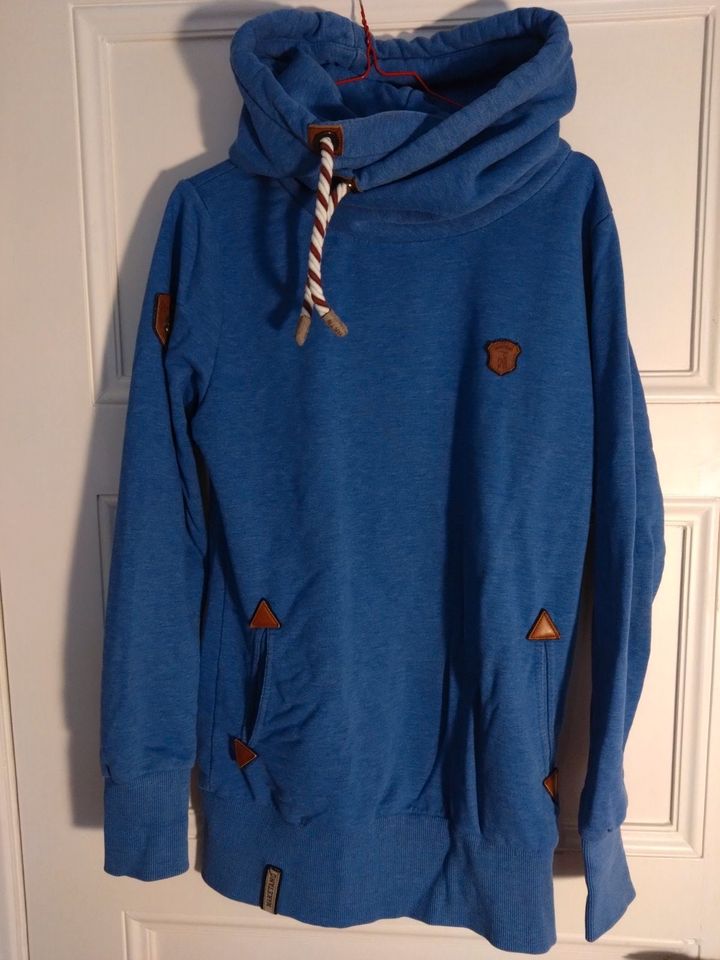 Schöner royal blauer Hoodie von Naketano Gr. L in Kiel