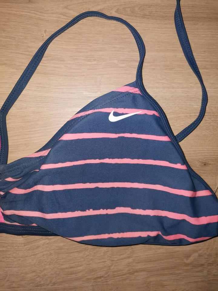 Nike Bikini, Badeanzug, Schwimmanzug, Badebekleidung - grau/pink in Tiefenbach Kr Passau