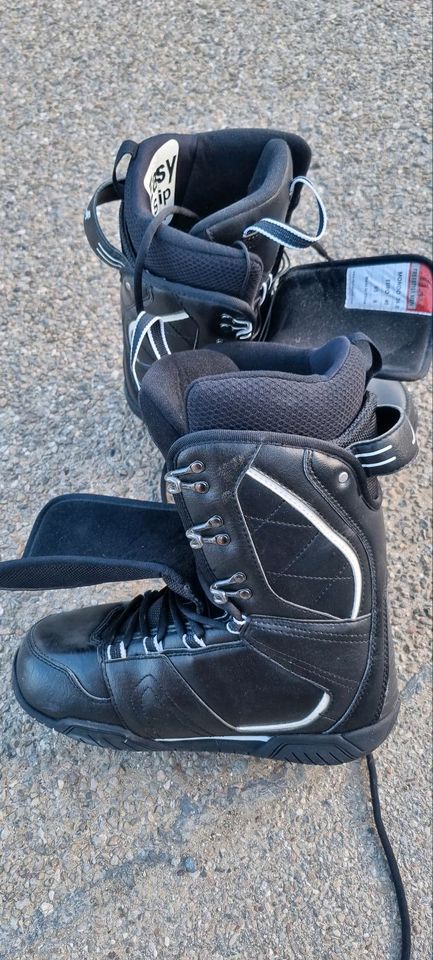 Snowboard Boots Schuhe Stuf Größe 40 wie neu in Bühlerzell