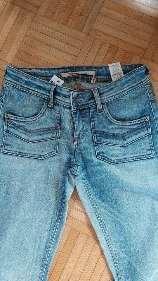 Only Jeans Bootcut,  Gr 36/32 in Flensburg