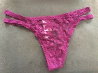 2 x String - Gr M - Victoria Secret - Brombeere - Spitze - Neu Bayern - Memmingen Vorschau