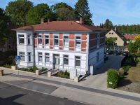 Altbau: 2 Zimmer im EG, Einbauküche, Carport + Wallbox Niedersachsen - Munster Vorschau