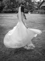 Brautkleid mit ausgefallenem Rückenausschnitt Saarland - Schmelz Vorschau