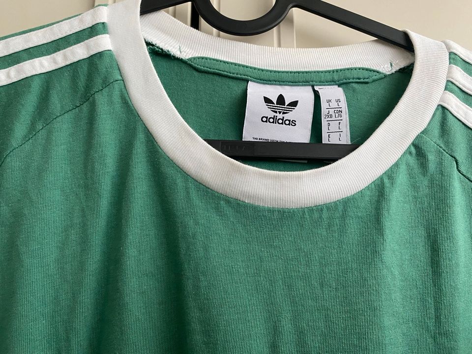 Adidas T-Shirt in Moers