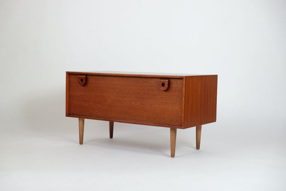 Mid-Century Teak Lowboard Kommode Sideboard 60er 70er Vintage 70s in Berlin