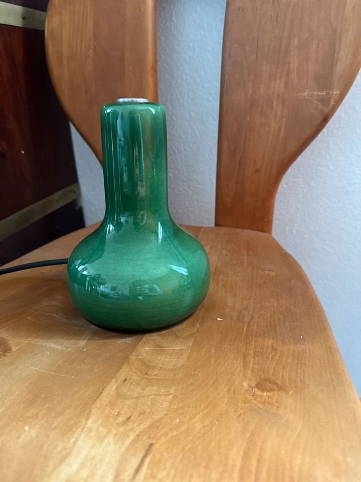 Tischlampe, Vasenlampe grün antik in Fürstenfeldbruck