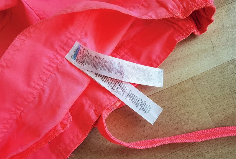 Censored Damen Kurze Hose Rosa Gr. 36 Neuwertiger Zustand . in Taufkirchen Vils