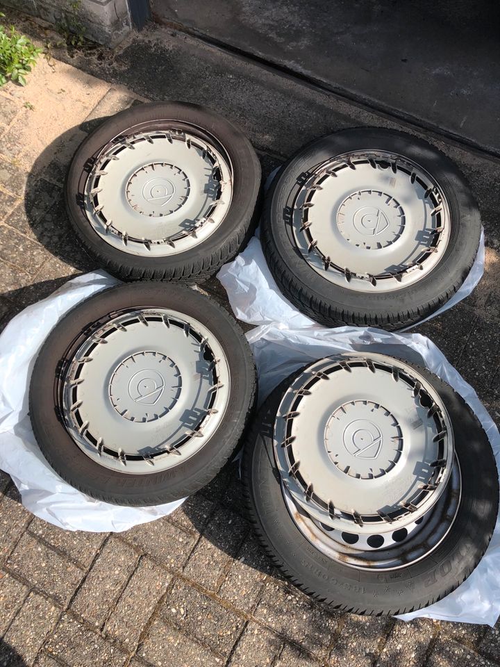 4 Dunlop-Räder mit Original Radkappen f. SMART Fortwo (453) in Rheinberg