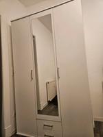 Kleiderschrank mit Spiegel Niedersachsen - Oldenburg Vorschau