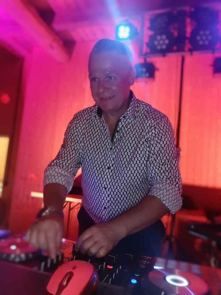 mobile Discothek/ HochzeitsDJ in Niederfrohna