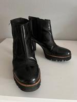 Gadea Stiefel Lack schwarz Gr. 38 Hessen - Hanau Vorschau
