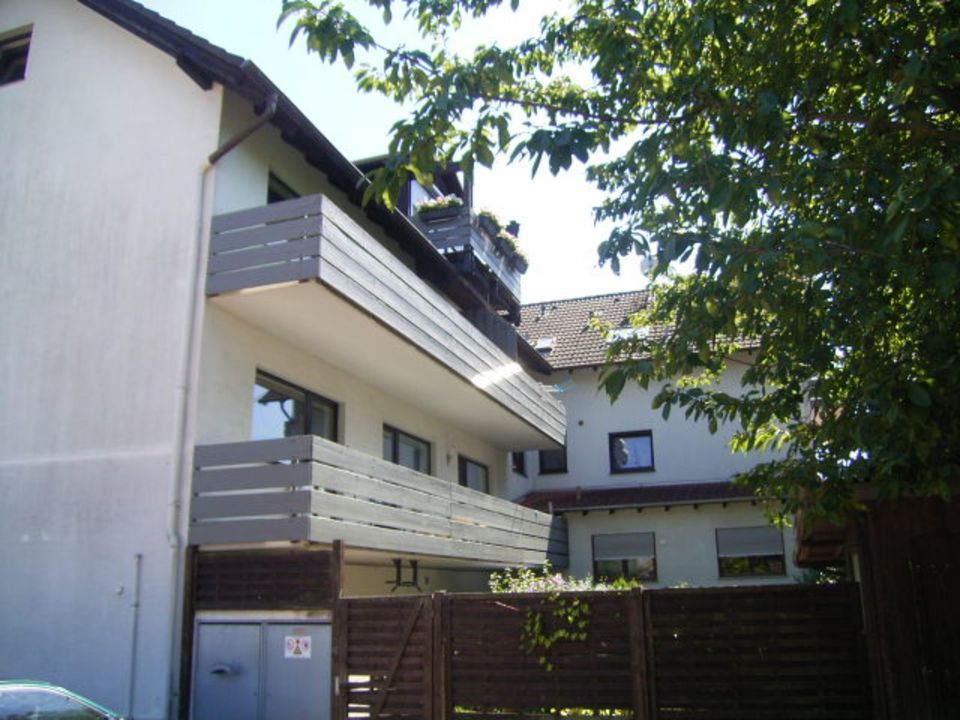 Preiswertes Appartement mit Miniküche und geräumigem Südbalkon in Harxheim