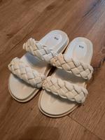 Sommerschuhe Sandalen Gr.39 Nordrhein-Westfalen - Hilden Vorschau