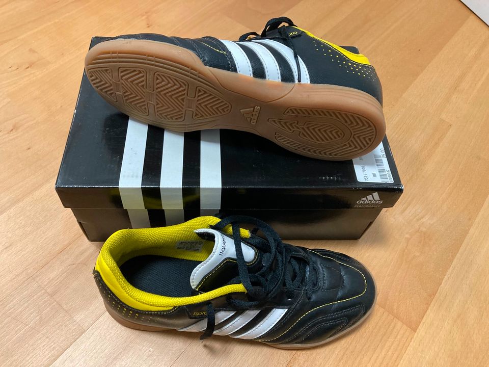 Adidas 11 Questra Indoor, Größe 38, gebraucht in Hannover -  Kirchrode-Bemerode-Wülferode | eBay Kleinanzeigen ist jetzt Kleinanzeigen