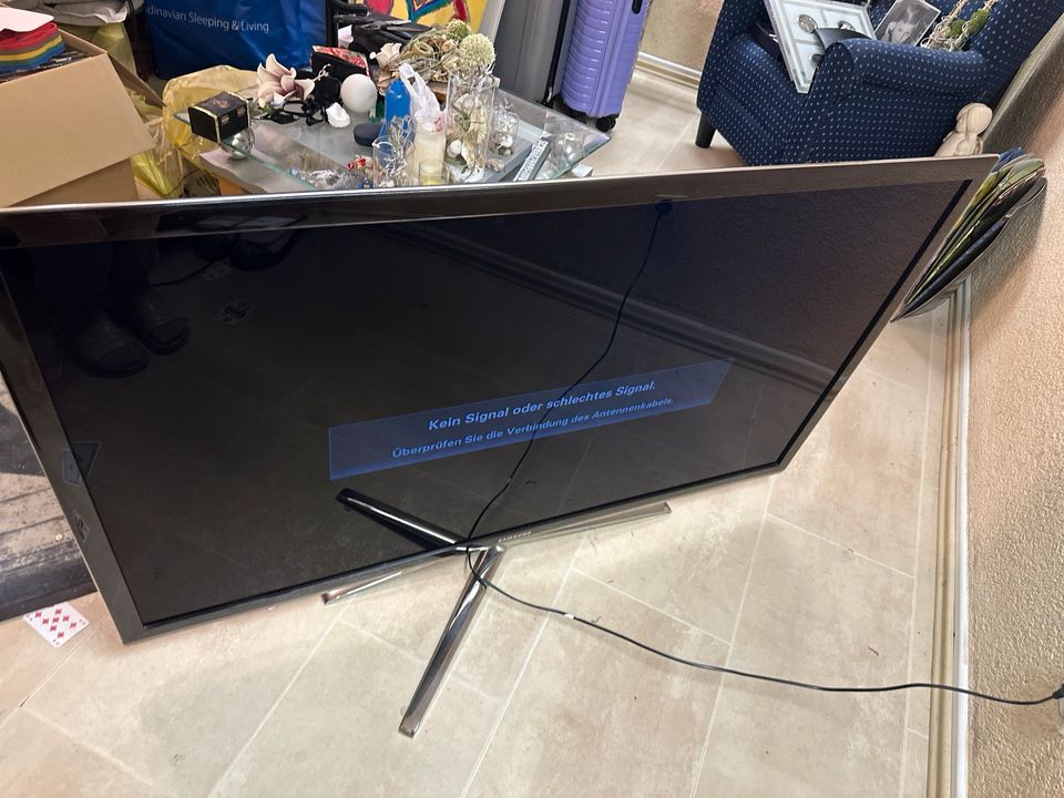 Samsung TV 45 Zoll mit 3D Funktion+2x3D Brillen in Weitersburg