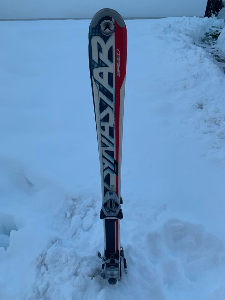 Snowboard Ski Skischuhe Helm in Kempten