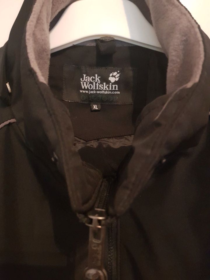 Jack Wolfskin Jacke Gr. XL Unisex in Solingen