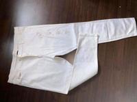 Jeans cremefarben mit schöner Blumenverziehrung Gr. 46 Baden-Württemberg - Jungingen Vorschau