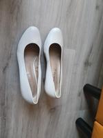 Weiße Tamaris Pumps in Größe 40 Bochum - Bochum-Süd Vorschau