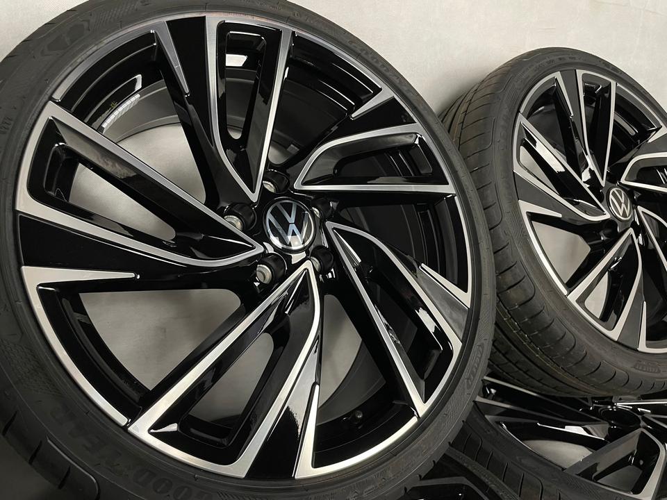 ORIGINAL VW 19 ZOLL GOLF 8  ADELAIDE 5H0601025R FELGEN SOMMER in Hainburg