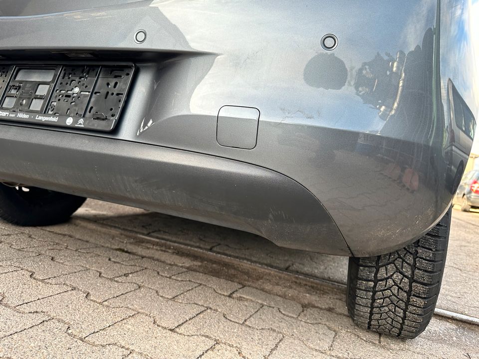 Opel Corsa E X15 3-Türer Stoßstange Stoßfänger hinten PDC Z10B ✅ in Bottrop