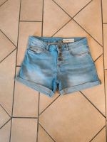 Hotpants kurze Hose Jeans 36/38 Rheinland-Pfalz - Bendorf Vorschau