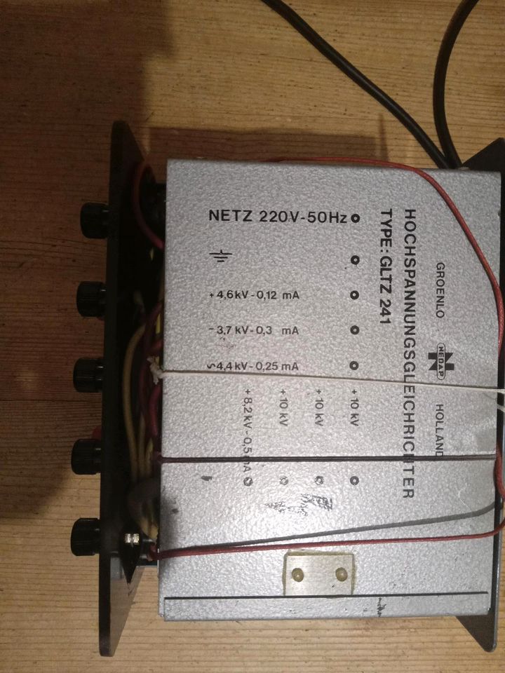 Hochspannungsgleichrichter Netz 220V-50 Hz in Affing