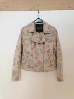 Helle beige rose Astrid Jacke von Desigual mit Blumenmuster Bayern - Eichstätt Vorschau