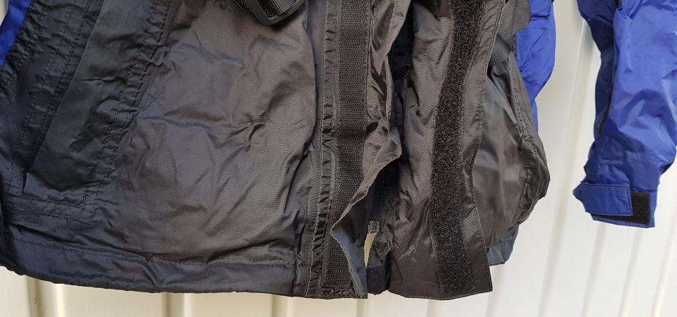 Held Motorrad Regenjacke Blau/schwarz Gr.M 4 Taschen gebraucht in Hemer