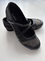 Sneaker von Sketchers Mitte - Wedding Vorschau