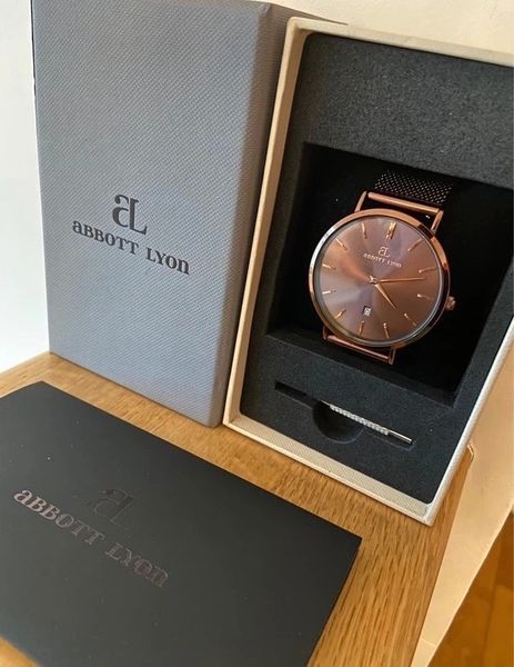 Abbott Lyon: Armbanduhr "Mocha Stellar" 40 mm Mesh Uhr in Baden-Württemberg  - Rastatt | eBay Kleinanzeigen ist jetzt Kleinanzeigen