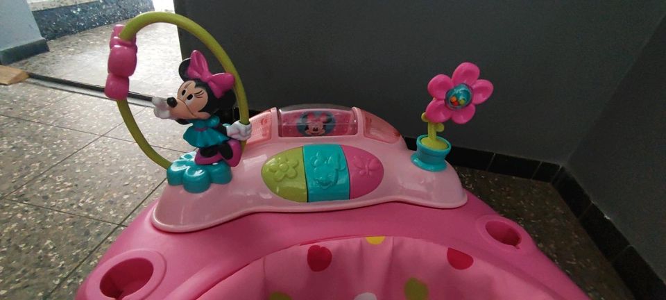 Baby geh Hilfe von Disney Minnie in Kempen