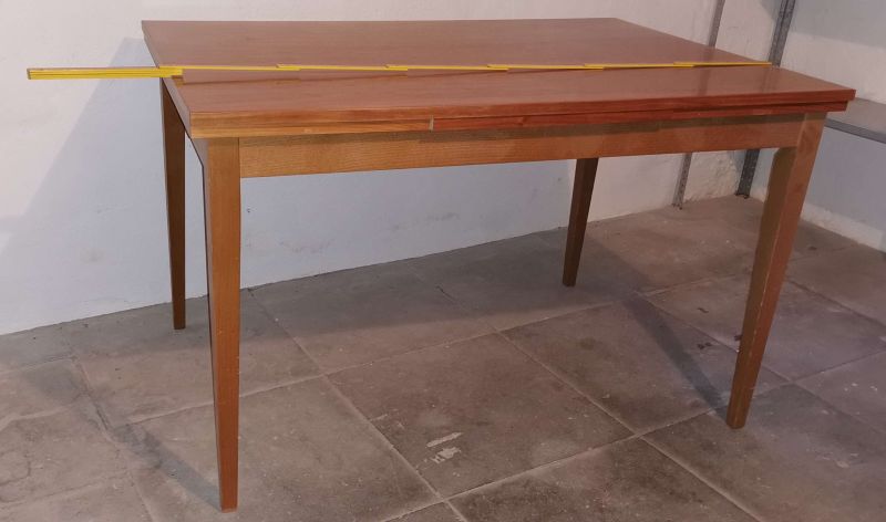 Tisch zum ausziehen 75 x 80 x 120 (H/T/L) in Baden-Württemberg -  Schwaikheim | eBay Kleinanzeigen ist jetzt Kleinanzeigen